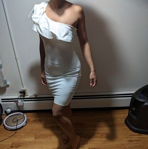 Dress one shoulder off
